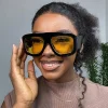 lunettes de soleil carrées surdimensionnées pour hommes et femmes, dernière mode, lunettes de fête ins, unisexe, accessoire élégant, cadeaux d'amitié, 2025