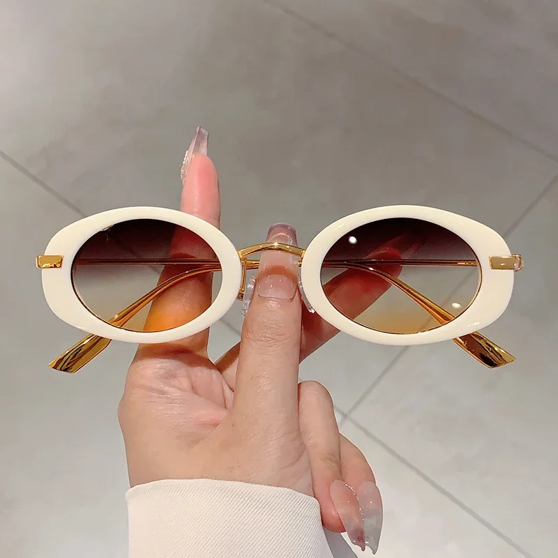 Lunettes de soleil rétro à petite monture ovale, nuances de luxe en métal de styliste pour femmes, marque de mode léopard, lunettes de soleil de plage pour dames