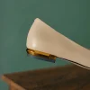 chaussures plates élégantes en cuir de vache pour femmes, chaussures confortables à bout pointu, avec nœud papillon doré, grande taille 43, printemps, 2025