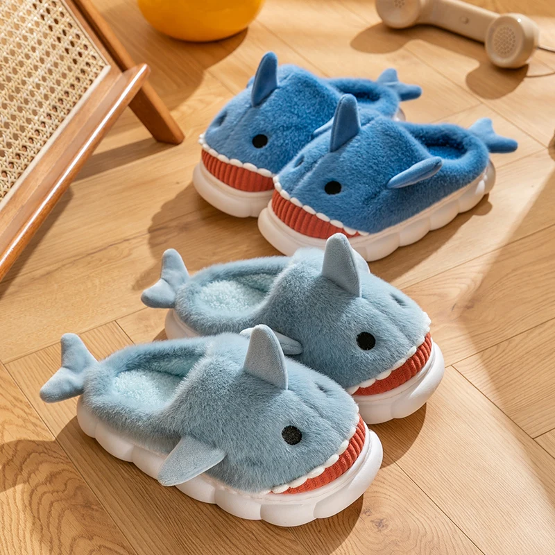 Pantoufles moelleuses pour femmes, chaussures de luxe de styliste, mignonnes, à la mode, plateforme d'hiver, diapositives en fourrure pelucheuse, chaussures chaudes