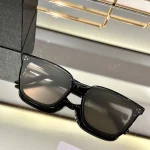 Lunettes de soleil pour hommes et femmes 2025, lunettes de soleil ultralégères à grande monture, nuances de protection UV tendance pour la conduite et les voyages GM