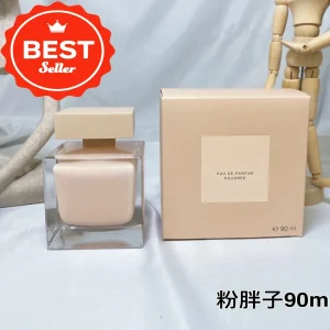 90ml marque femmes Parfum longue durée Woody Floral Eau de Parfum EDP pur extrait de musc femmes quotidien essentiel Parfum cadeau 90ml marque femmes Parfum longue durée Woody Floral Eau de Parfum EDP pur extrait de musc femmes quotidien essentiel Parfum cadeau
