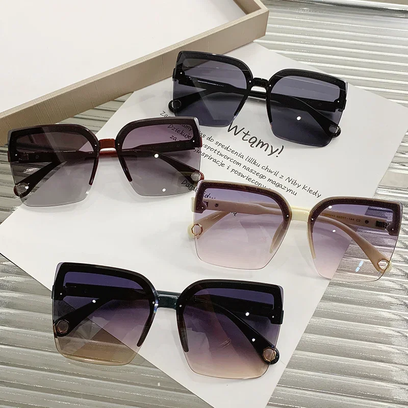 Lunettes de soleil surdimensionnées pour hommes et femmes, mode sans bords, Vintage, carrées, Design de marque de luxe, UV400, nuances féminines