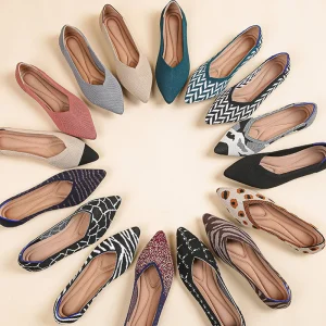 Chaussures plates tricotées respirantes pour femmes, divers motifs à la mode, belles couleurs, nouvelles chaussures, 2025