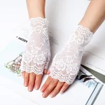 Gants en dentelle élégants pour filles et femmes, sans doigts, Protection solaire, Ultra-fins, décoratifs, printemps et été