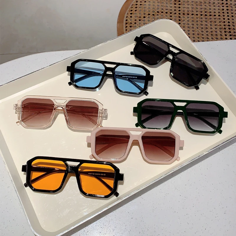 2 paires de lunettes de soleil carrées Vintage pour hommes et femmes, Chic rétro, Double pont dégradé, nuances d'extérieur décontractées, décor de vacances