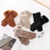 gants d'hiver pour femmes avec doublure polaire, chauds, coupe vent, résistants au froid, décoration en peluche, compatibles avec écran tactile, adaptés à la conduite et au cyclisme, 1 paire