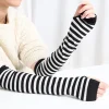 Gants pour femmes gants demi-doigts automne et hiver gants longs couvre-bras gants en laine exposés aux doigts chauffe-mains rayé