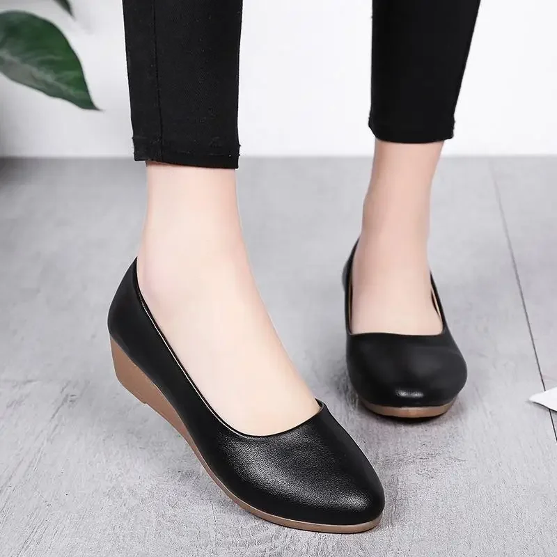 chaussures de travail plates à fond souple pour femmes, bout rond, rembourrées, support de voûte plantaire, antidérapantes, décontractées, confortables, printemps automne