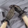 gants courts en dentelle pour femmes, élégants, ajourés, résille transparente, noir et blanc, gants de fête de bal, mitaines de couleur unie à la mode