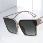 Lunettes de soleil pour femmes été Uv lunettes de soleil 2025 grand cadre nouveau à la mode visage rond Internet célébrité lunettes 715