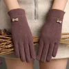 gants pour femmes décorés d'arc à la mode et élégants, conception simple, résistants au froid et aux écrans tactiles pour le cyclisme et l'écriture