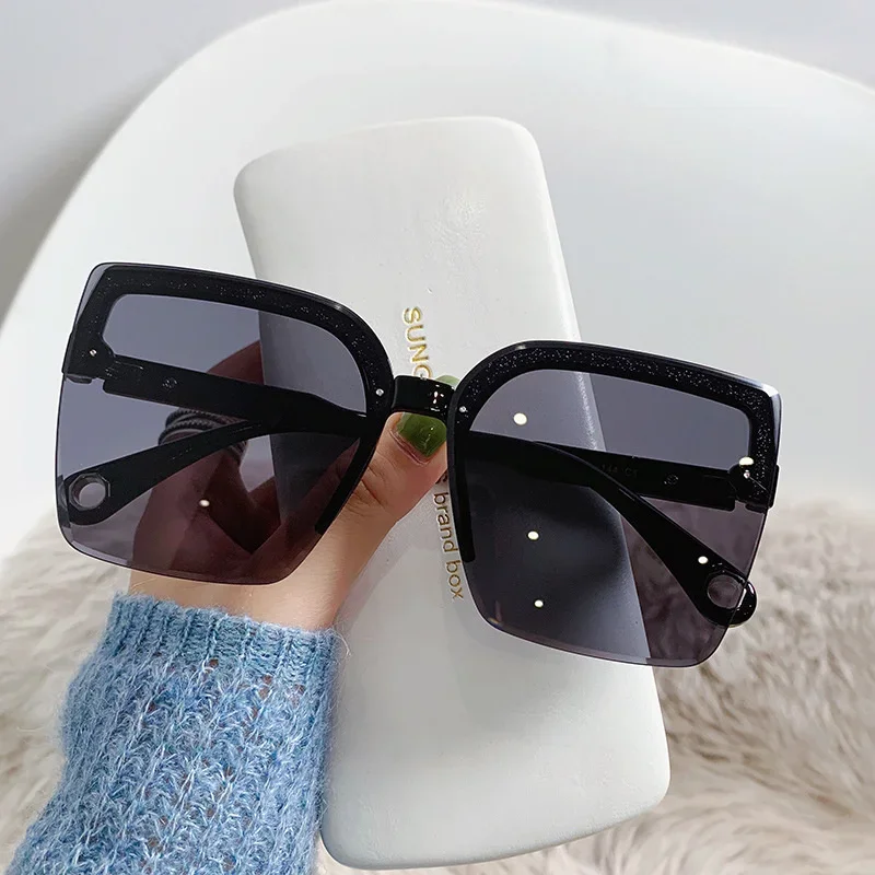 Lunettes de soleil surdimensionnées pour hommes et femmes, mode sans bords, Vintage, carrées, Design de marque de luxe, UV400, nuances féminines