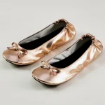 Chaussures de danse souples et confortables pour femmes, ballet en PU, chaussures plates pliables, design de fitness classique, adaptées à l&rsquo;intérieur, à la mode