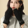 gants chauds en velours, adaptés aux femmes à utiliser en hiver, accessoires à nœud élégants pour écran tactile, gants de cyclisme et de conduite