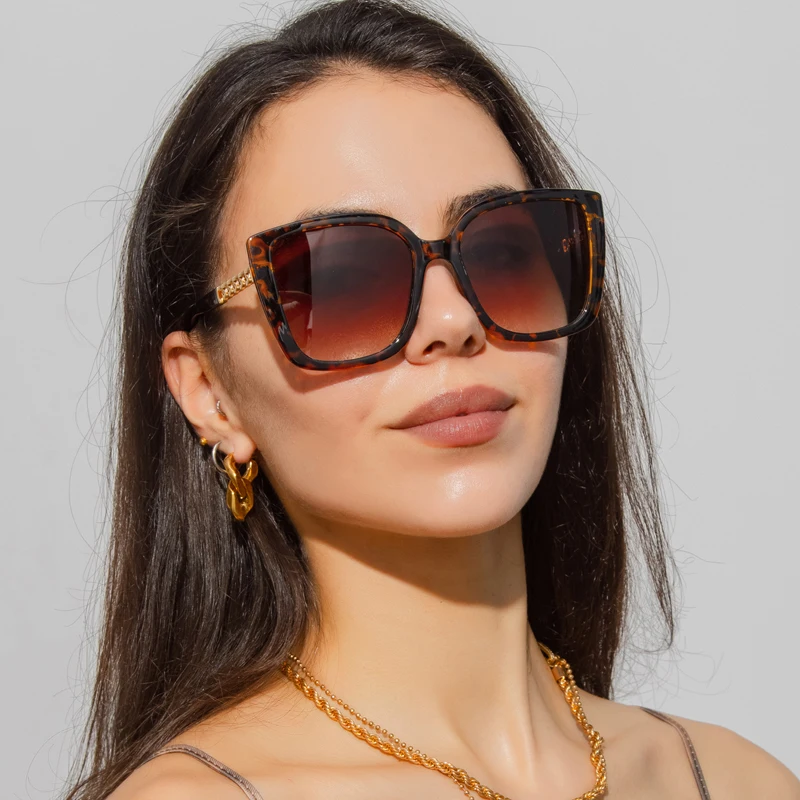 Lunettes de soleil carrées surdimensionnées pour femmes, Vintage, grande monture, marque de luxe, décoration d'extérieur