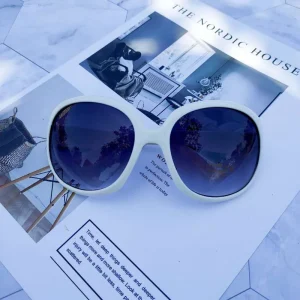 Nouveau grand cadre forme circulaire lunettes De soleil femmes Design marque mode lunettes De soleil en plein air conduite lunettes De dame UV400 Gafas De Sol