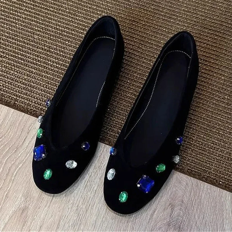 Mocassins de luxe en daim pour femmes, chaussures plates de luxe avec pierres précieuses colorées, confortables, bout rond, peu profondes, élégantes, de marque, chaussures décontractées de styliste
