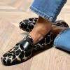 chaussures à talons plats, chaussures bateau à bout rond, mocassins pour femmes