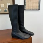 Chaussures plates femmes bottes hautes mode genou chaussures en cuir hiver Chelsea bottes 2025 nouvelle tendance de marche gothique gladiateur Mujer Botas