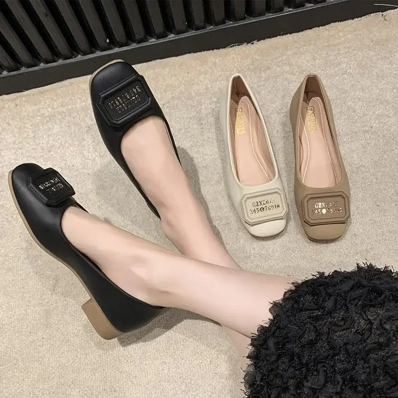 femme appartements talon bas élégant dernières chaussures décontractées pour les femmes 2025 tendance chaude offre à la mode chic point un sans lacet liquidation pas cher