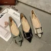 mocassins noirs en cuir à enfiler pour femmes, chaussures plates pointues, chaussures décontractées pour dames, liquimanquer bon marché, nouveautés de luxe, vente