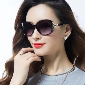 Lunettes de soleil pour femmes, nouvelles, simples, à la mode, polyvalentes, tendance, conduite, vacances, chevet, marques de luxe, lunettes pare-soleil de haute qualité