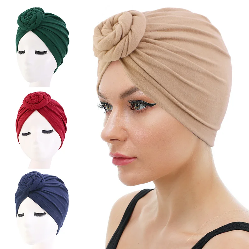 Femmes Turban haut noeud fleur décor bandeau musulman dames couverture de cheveux bonnet coiffe de tête couleur unie inde chapeau accessoires