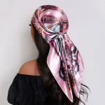 2025 Foulard de cheveux femmes marque de luxe carré Foulard en soie Satin Bandana été doux Foulard Hijab foulards pour dames
