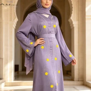 Kaftan Abaya Musulmane pour Femme, Robe Longue Marocaine Violette à Col en V et Strass, Modèle Dubai, Robe Islamique Élégante pour le Ramadan