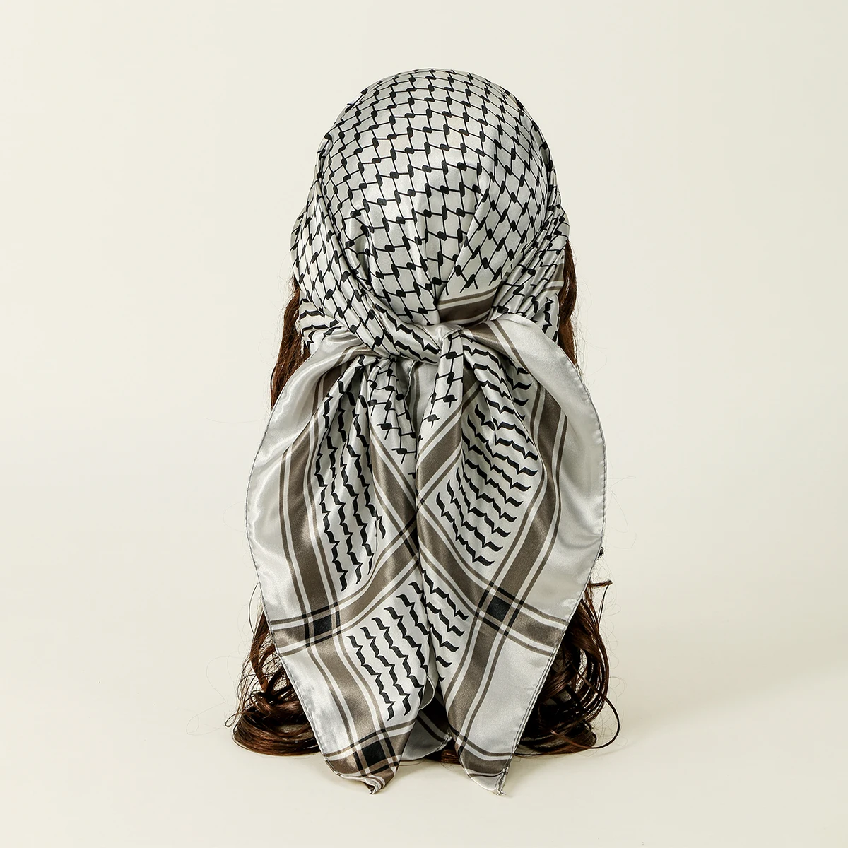 90*90 cm arabe Satin soie carré écharpe femmes musulman Hijab châles foulard dames élégant décontracté bandeau cheveux écharpe
