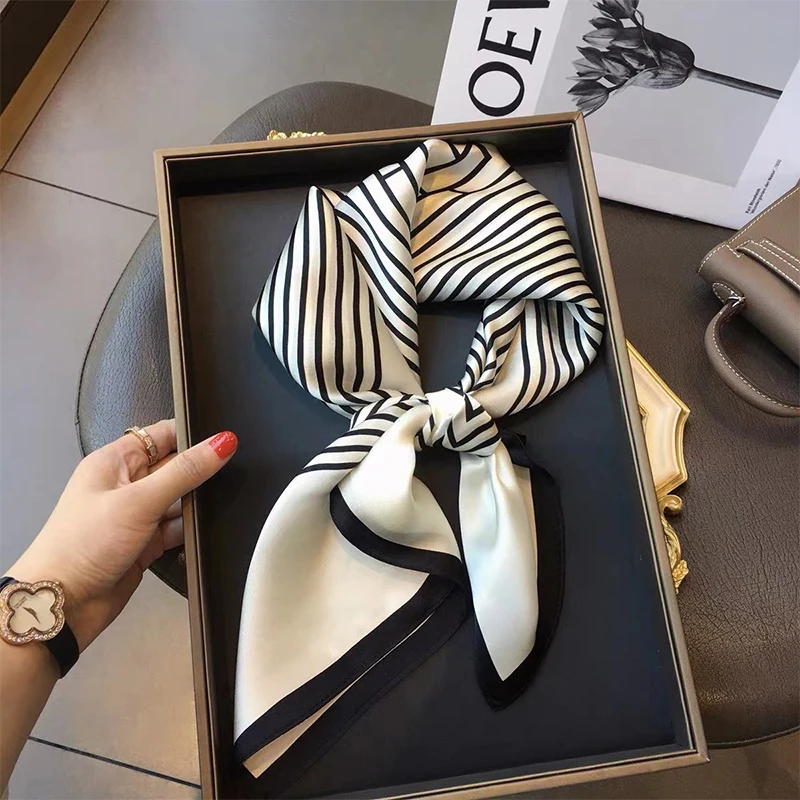 Foulard Carré Imprimé à la Mode pour Femme et Fille, Hijab en Satin, Bandana, Bandeau de Sauna Musulman, Bandeau de Cheveux, Châles Ronds