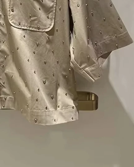 Ensemble haut à manches courtes ou jupe pour femme, haut à col rabattu orné de perles avec poche unique ou jupe midi plissée taille haute fendue