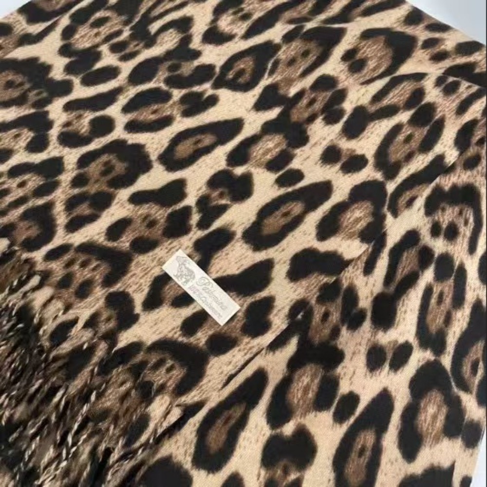 190*70CM Design léopard écharpe hiver chaud Pashmina châle luxe cachemire enveloppes mode femmes longues couvertures foulards franges