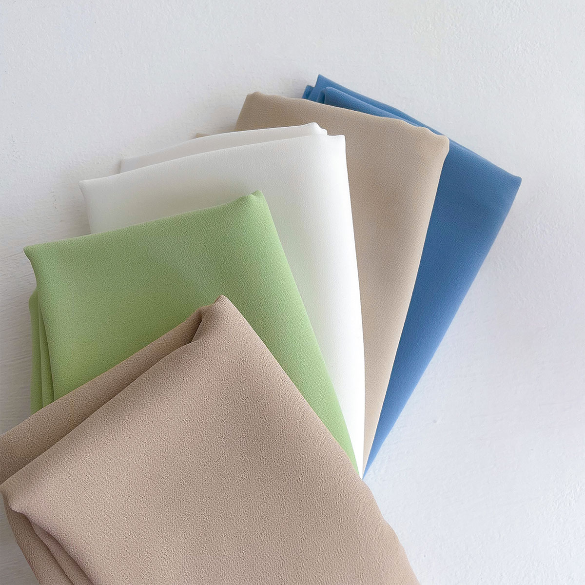 2025 nouveau élégant modeste femmes bulle en mousseline de soie couleur unie musulman foulard dames châle et enveloppement femme Foulard Hijab étoles