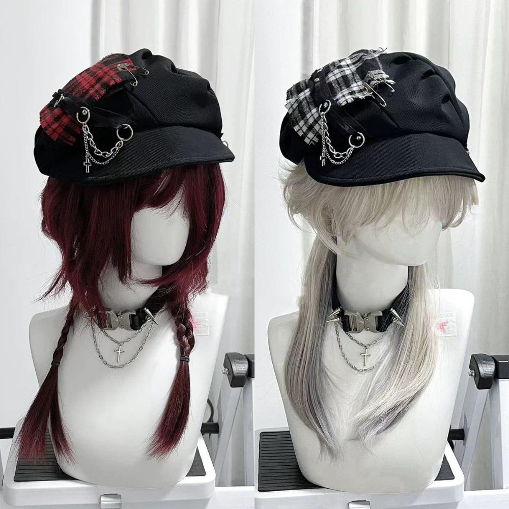Chapeau pour femme style Y2K, subculture punk, millennial, gothique, lolita, chic et cool, neutre, à carreaux foncés, avec croix, type béret, mignon