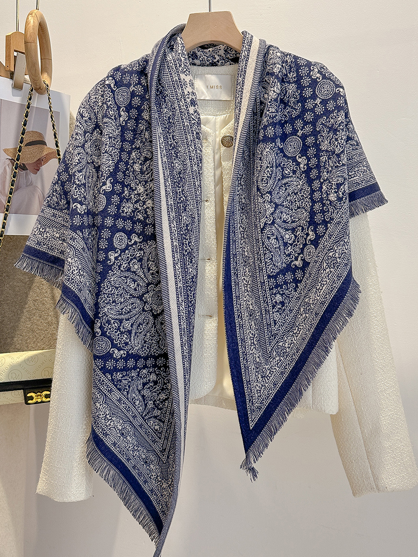 Châle en cachemire imprimé Paisley pour femmes, Imitation Pashmina, écharpe douce et chaude, couverture d'hiver à la mode, Design féminin, Bufanda