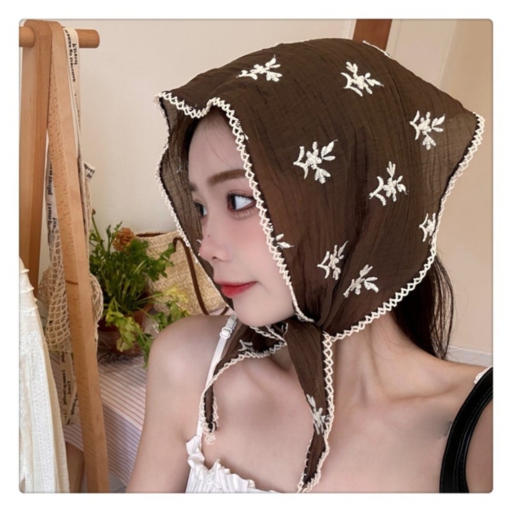 Foulard triangulaire rétro en dentelle, brodé de fleurs, châle de printemps, bandeau floral pour cheveux, été