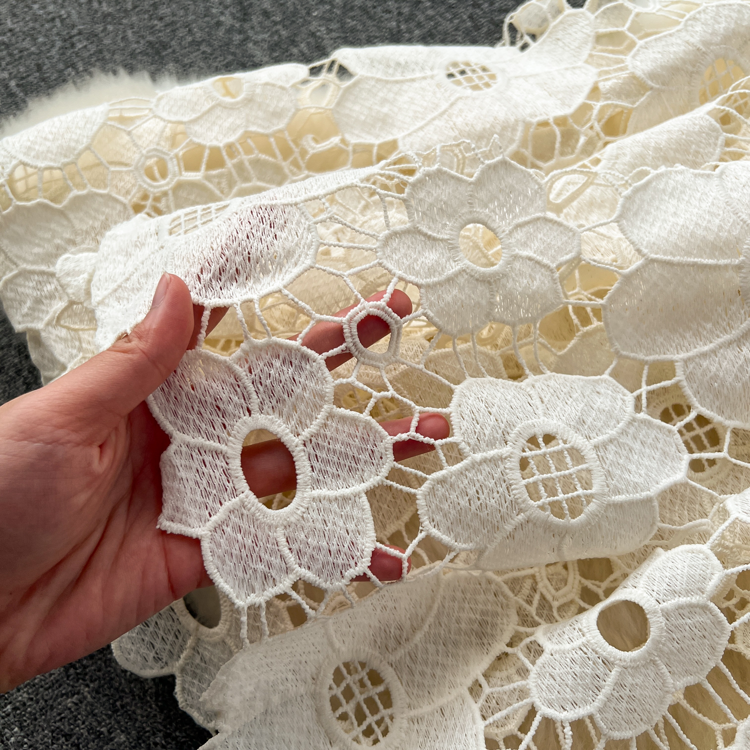 Robe d'été en dentelle brodée à fleurs, ajourée, décontractée, à lacets, robes de vacances, robe de plage