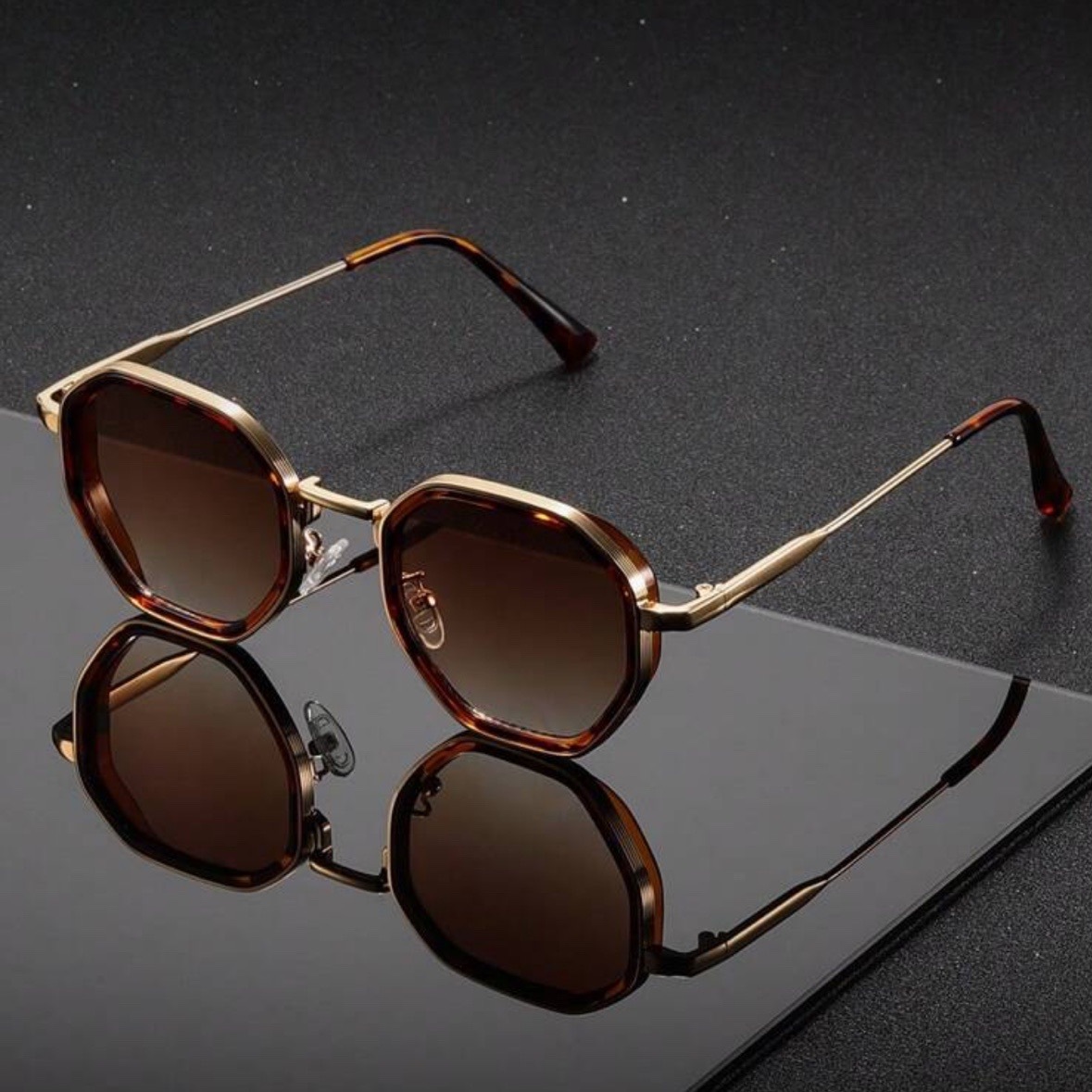 1 paire de lunettes de soleil unisexes rondes en métal, à la mode, Vintage, irrégulières, Punk, classiques, UV400, pour hommes et femmes