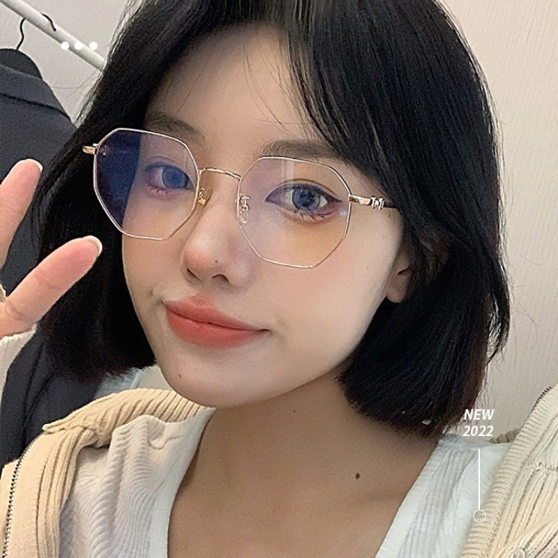 Lunettes rondes tendance avec montures métalliques simples et élégantes, verres en PC durables, confortables à porter, adaptées à un usage quotidien