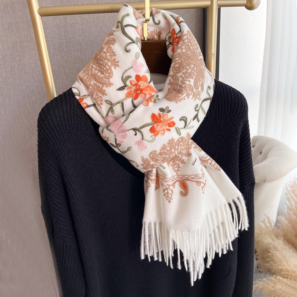 Écharpe chaude en cachemire pour femmes, couverture Pashmina brodée, châle épais, foulard Bufanda Echarpe Poncho, mode hiver