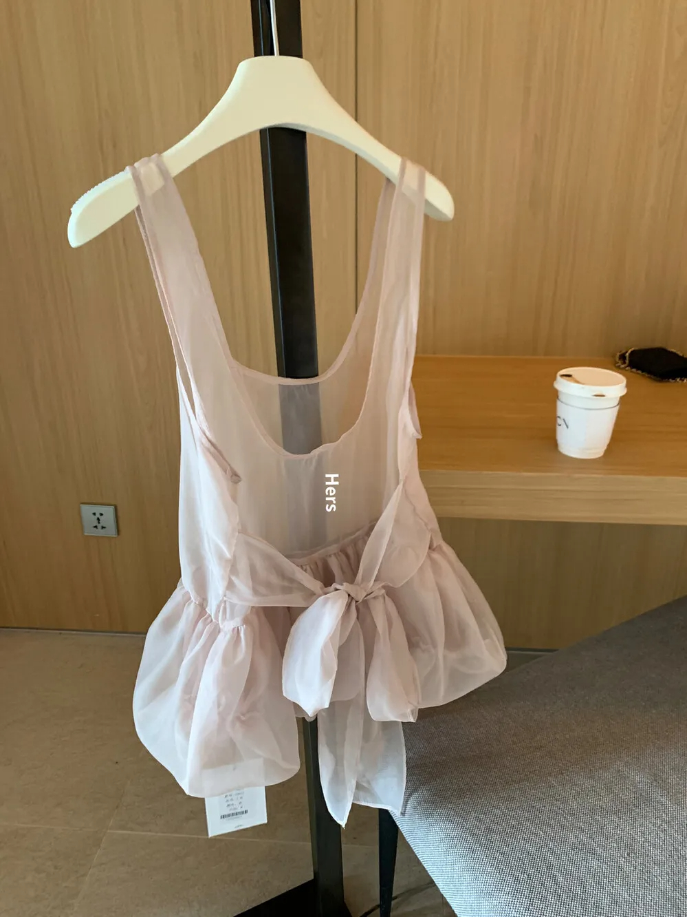 Nouveau débardeur style français à lacets, polyvalent, en maille, coupe ajustée, décontracté, élégant, avec effet froncé, pour superposition féerique