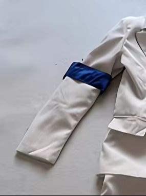 Costume formel pour enfants, tenue à rayures fines blanches pour garçons avec chapeau et cravate