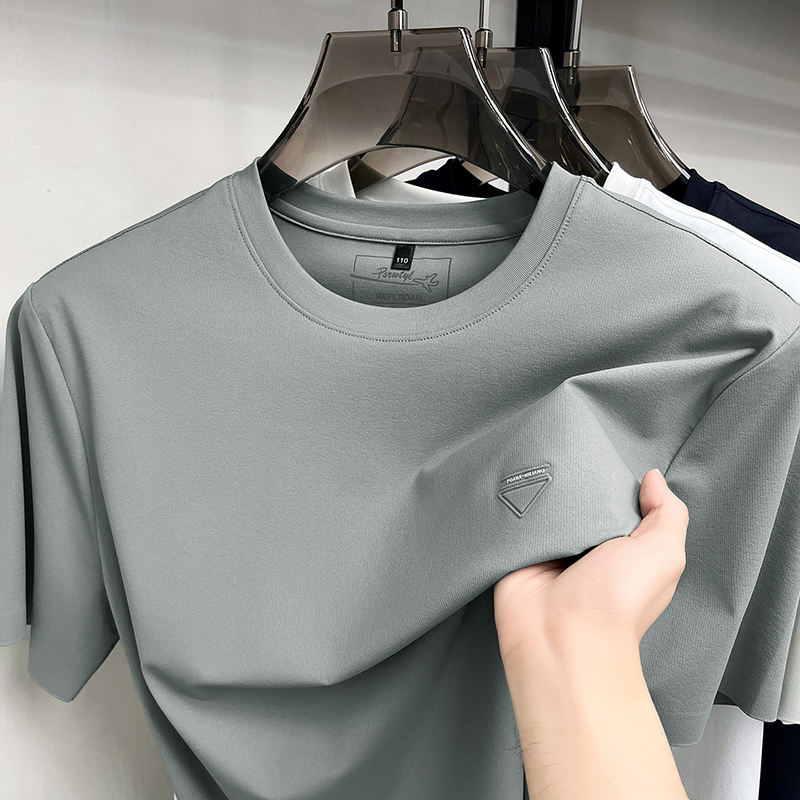 De luxe glace soie manches courtes col rond t-shirt marque mode triangle en Gaufrage homme été respirant décontracté haut de qualité Hauts