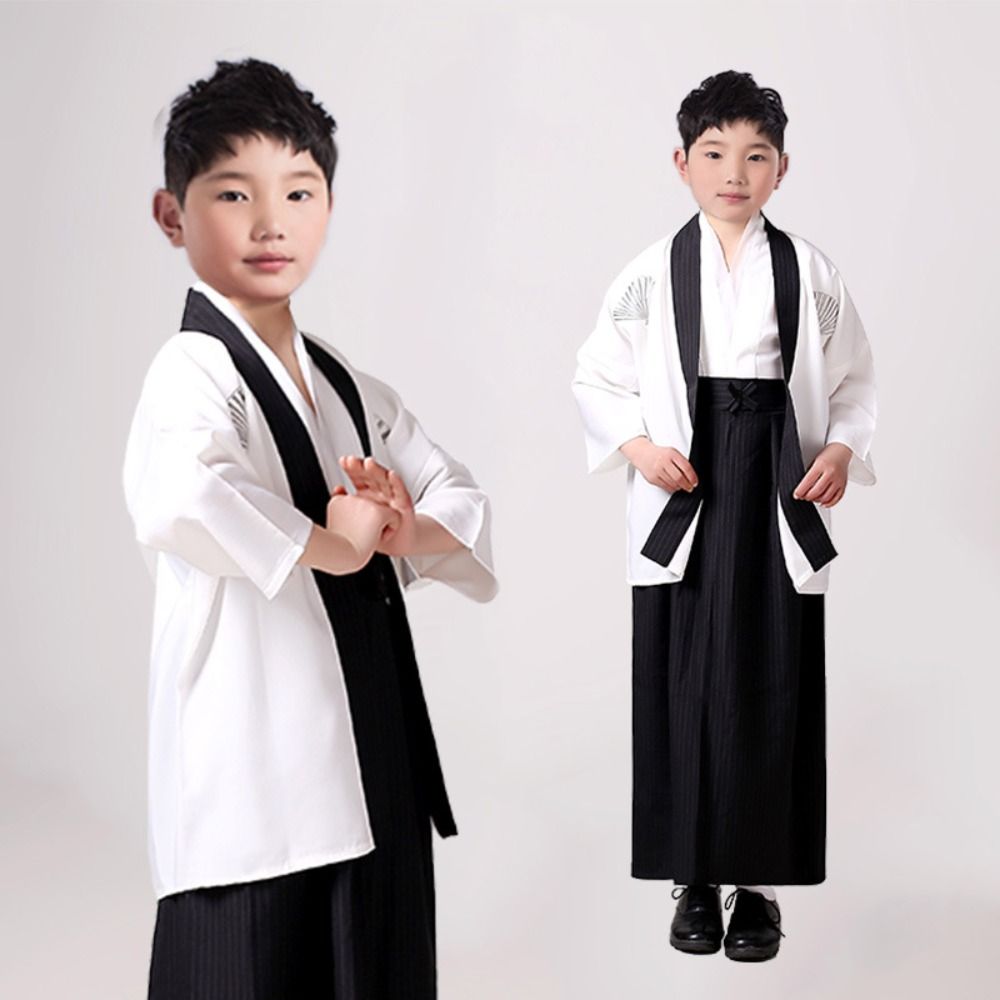Kimono traditionnel japonais imprimé floral pour enfants, élégance de style japonais, robe kimono Sakura pour fille, nouvelle collection asiatique