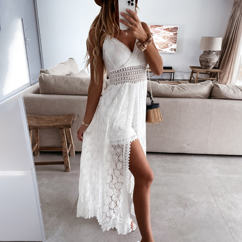 Robe longue bohème sans manches à col en V en dentelle avec pompons, dos nu, bretelles spaghetti, pour les vacances, décontractée, d'été, de plage, maxi, style combinaison pour femme