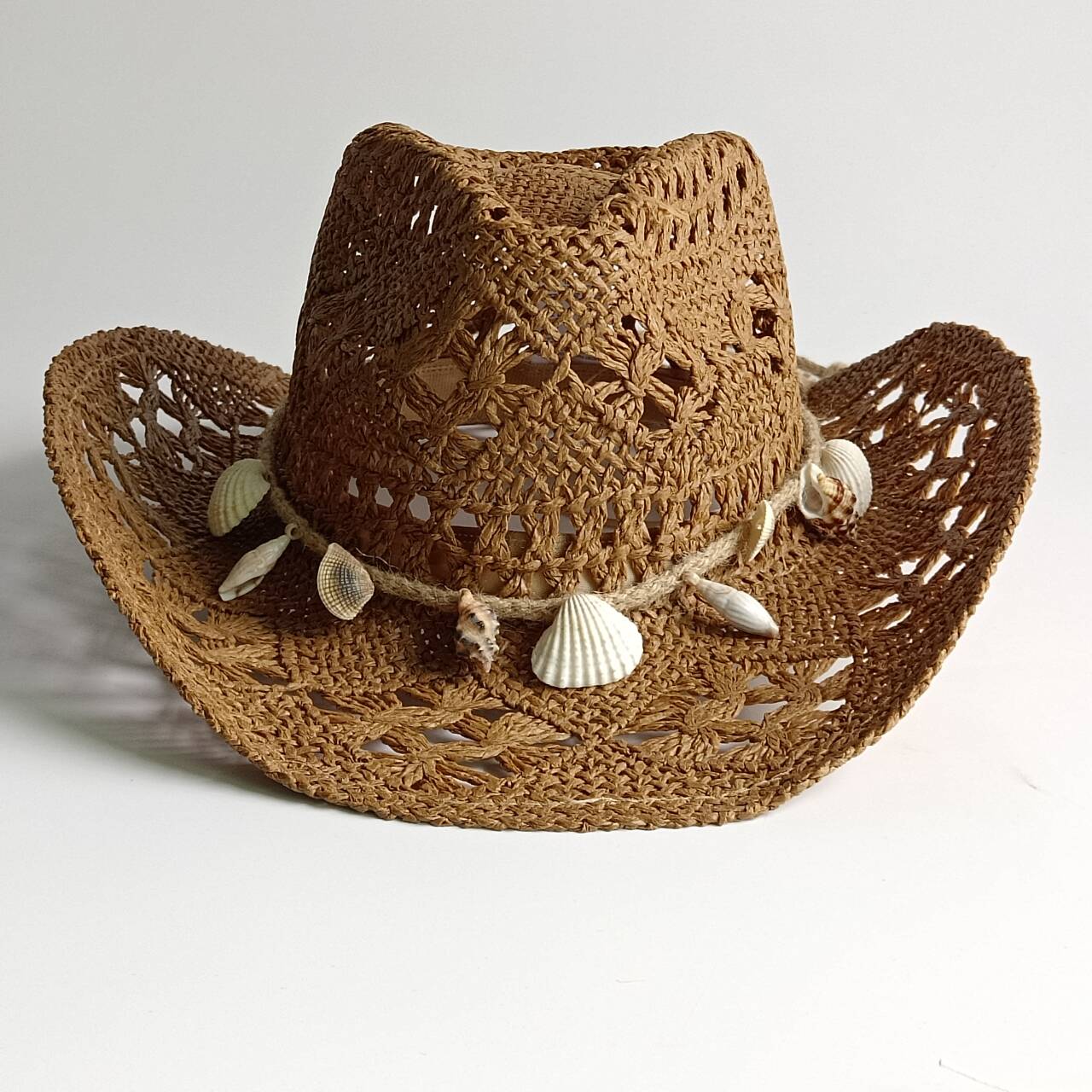 Chapeau de soleil bohème d'été en paille avec perles en bois et coquillages, style western pour femmes et hommes, chapeau de cowboy