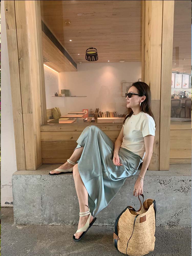 Jupe longue en satin taille haute pour femme, simple et élégante, idéale pour l'été