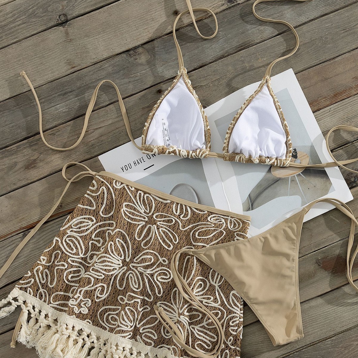 Ensemble bikini 3 pièces pour femme, crochet et broderie florale, haut triangle à nouer, bas à nouer sur le côté avec ourlet à pompons, jupe de plage, maillot de bain